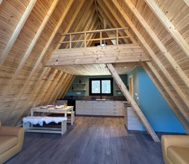 Arakapas Other | Spacious Mountain Retreat with BBQ Facilities