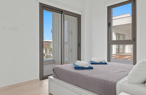 Softades Villa | Serenity Waves Villa 5