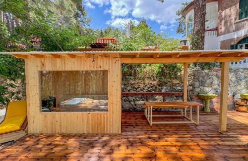Platres Hotel | Semiramis Boutique Hotel & Spa