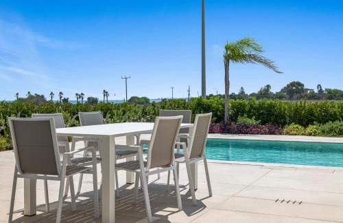 Softades Villa | Serenity Waves Villa 16