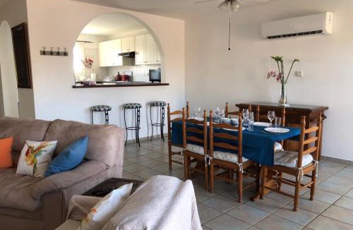 Chlorakas Villa | Spacious 3BR Villa - 5-Min to St Georges Beach - Perfect for Families