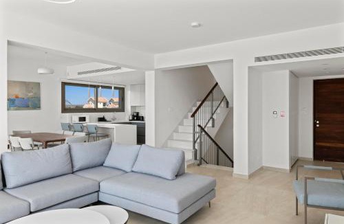 Softades Villa | Serenity Waves Villa 6