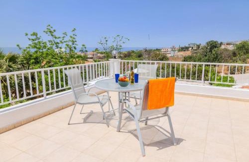 Peyia Town Villa | Villa Giota by Villa Plus
