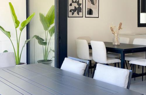 Aglantzia Apartment | Phaedrus Living White Hills Suites Panoramic View