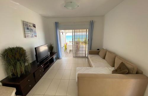 Meneou Villa | Seafront Beach House