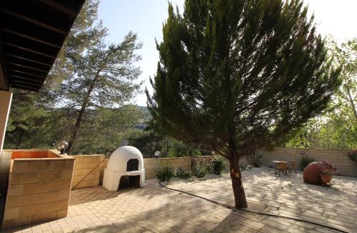 Agios Mamas Villa | House of Roses