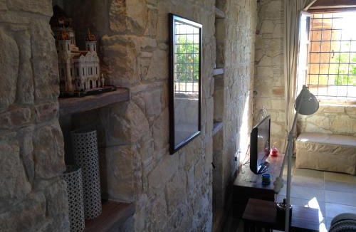 Lofou Villa | Lofou Traditional Stone House