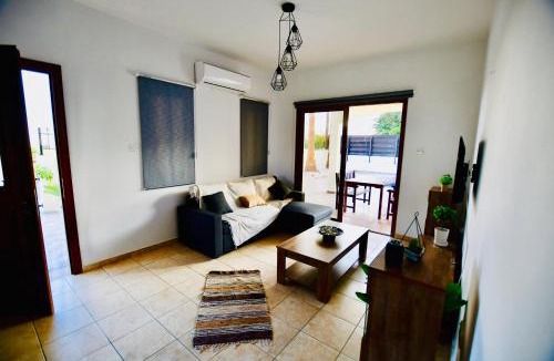 Pissouri Villa | Villa Trachonas
