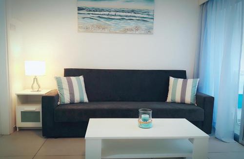 Germasogeia Apartment | Billis Beach Apartment