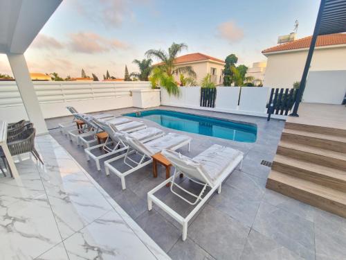 Sunshine Villa Ayia Napa