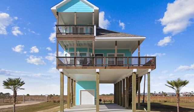 Seaward Breeze | Bay Views, Fantastic Sunsets! in Galveston