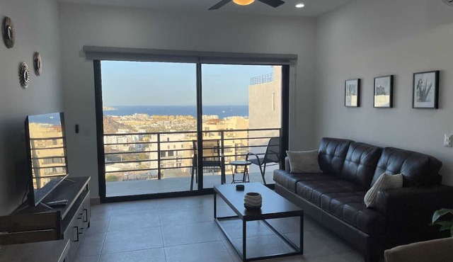 Oceanwiew Condo Rooftop pool