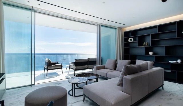 The One - Two Bedroom Apartment, Sleeps 4