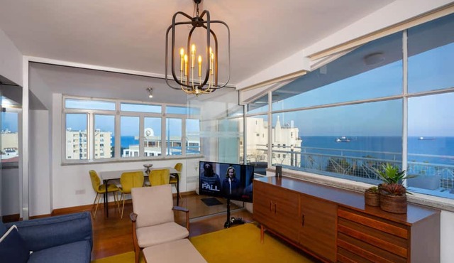 1-80 Collection 601 Penthouse