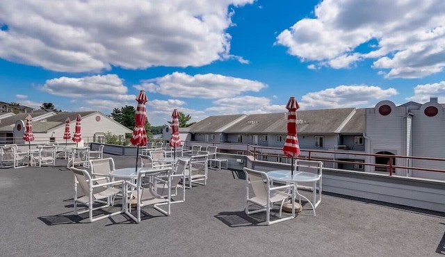 Kate's Place LHC 305 · Kate's Place - Newly Remodeled - Romantic
