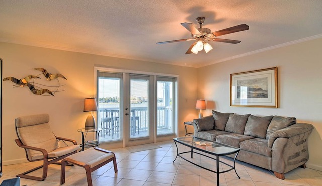 Bayfront Condo 3 Mi to Downtown St. Petersburg