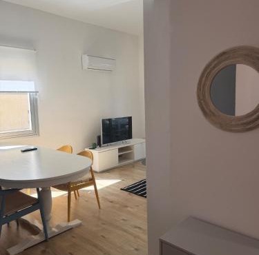 Cozy Corner 2 bedroom apartment in Limassol
