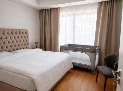 PEARL Premium 2-BR Suite - 150m Beach & Free Parking