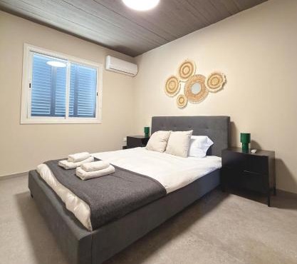 Modern 2BR Apt in Nicosia with AC and Washer