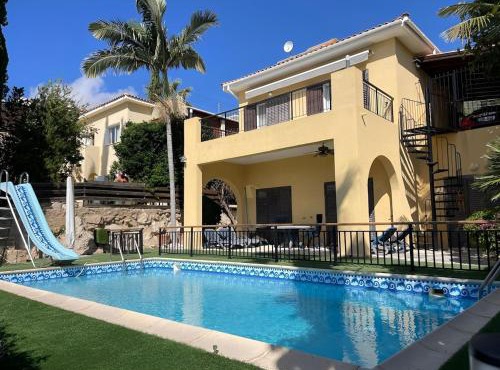 Tala Heights 3Bedroom Pool Garden Sunset