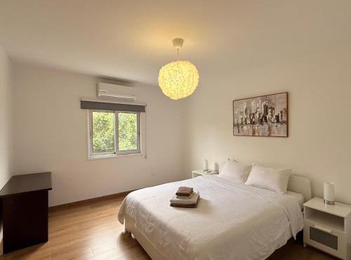 Ellas Modern Duplex City Center