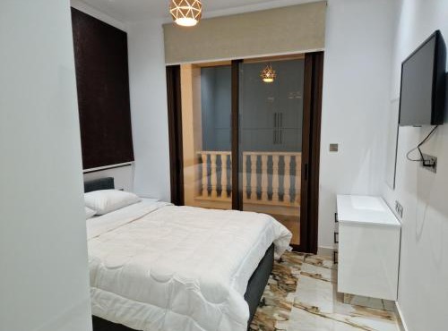 Luxury 5BR Private Villa with Pool - Paphos