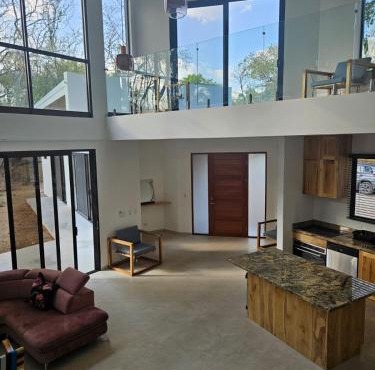 Villa PRAGA Beach House