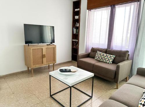 Comfortable Engomi Apartment