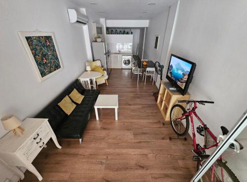 Unique Sea & City Lifestyle Studio