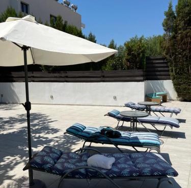 Villa Sawa by Ezoria Villas