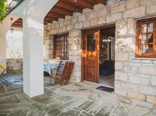 Revecca House