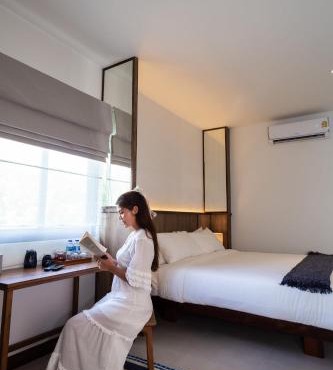Baan Kamana Guest House