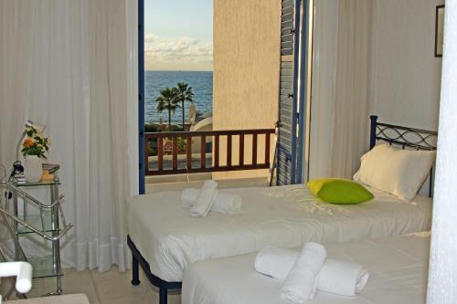 Resitour - Apollo Beach Villa 48