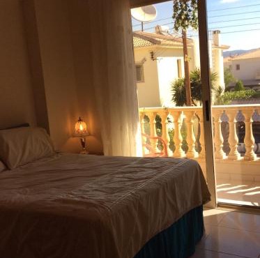 Quality Villa with Pool in Superb Location in Paphos