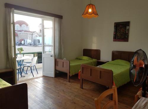 TRIANON Hostel - Central Paphos Old Town