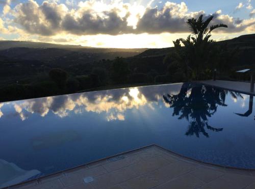 Golden Valley Villa