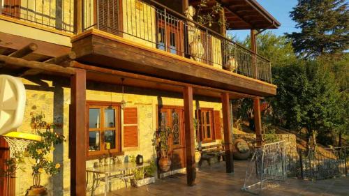 CasaLambra Pedoulas Exclusive Accomodation Troodos Mountains